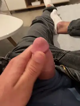 Milike 93 online show from October 5, 10:40 pm