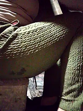 Snapshot of SSexykute3456 chatting on November 3, 10:42 pm SSexykute3456 online show from November 3, 10:42 pm