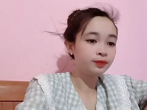 Suna7383 online show from October 11, 6:28 pm