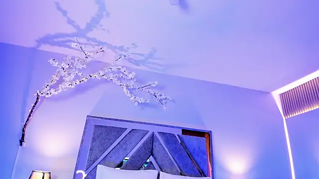 Isa Rouse   online show from November 11, 3:28 am