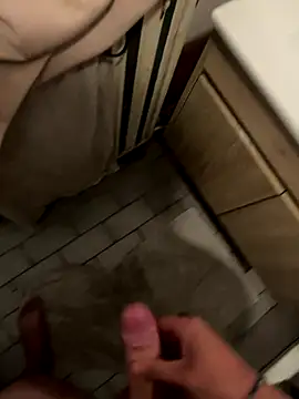 Snapshot of babyy47 chatting on September 17, 3:57 pm babyy47 online show from September 17, 3:57 pm