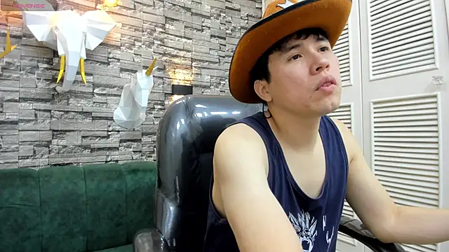 Nick Wolff online show from November 22, 3:49 am