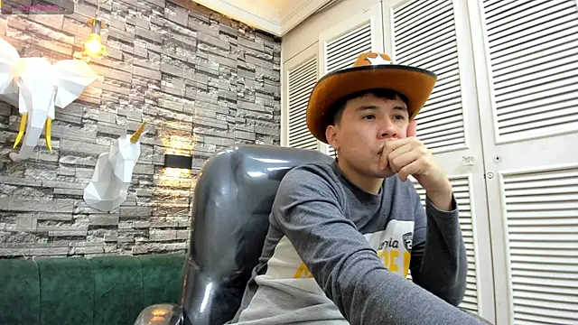 Nick Wolff online show from November 27, 2:57 am