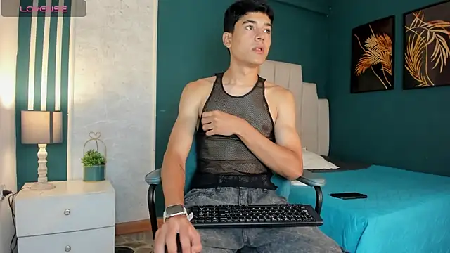 Snapshot of SandroVeyra chatting on September 23, 7:50 pm SandroVeyra online show from September 23, 7:50 pm