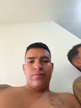 maykel and mike online show from October 15, 9:26 pm