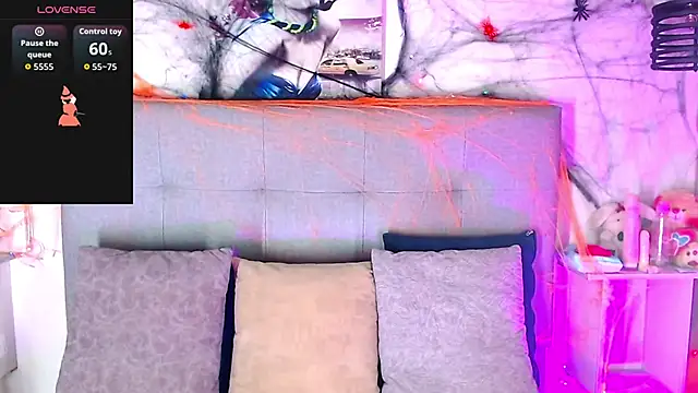 Snapshot of Billie_Turner_ chatting on October 21, 4:24 am Billie Turner online show from October 21, 4:24 am