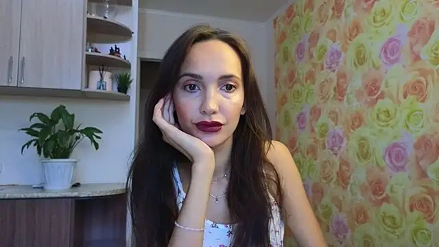 Lillian-Clark online show from October 16, 4:46 am