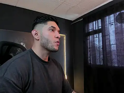 Snapshot of RichardMilleer chatting on September 30, 2:00 pm RichardMilleer online show from September 30, 2:00 pm