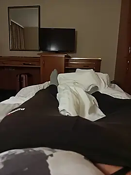 fullystroked online show from November 30, 7:51 pm