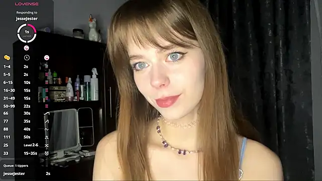 YourLittleElfie online show from September 24, 3:26 pm