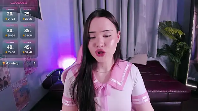 Snapshot of _spicygirl chatting on November 11, 8:53 pm spicygirl online show from November 11, 8:53 pm