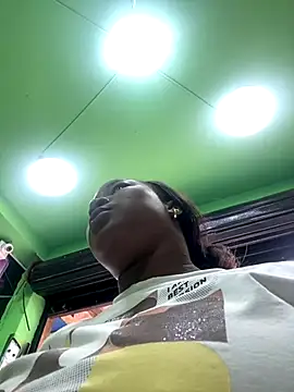 Snapshot of Karol_sexy23 chatting on November 17, 2:34 pm Karol sexy23 online show from November 17, 2:34 pm