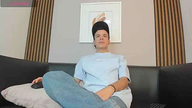 kevinn blue1 online show from September 14, 8:30 pm