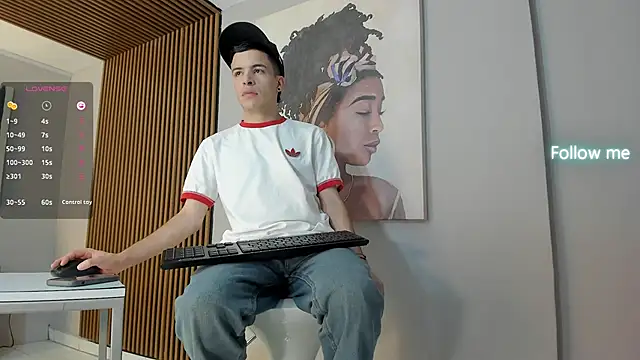 kevinn blue1 online show from September 29, 10:03 pm