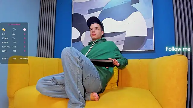 kevinn blue1 online show from October 2, 11:34 pm