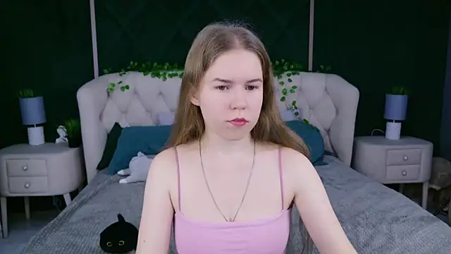 Alida Brice online show from November 6, 5:41 am