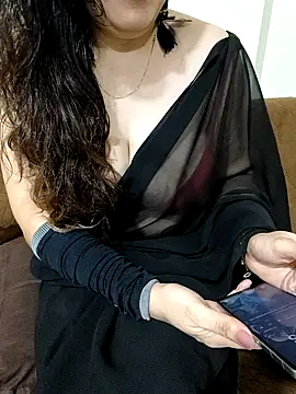 Snapshot of sassy_aly007 chatting on October 11, 5:44 pm sassy aly007 online show from October 11, 5:44 pm