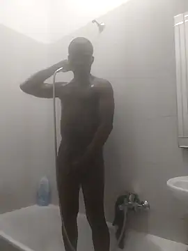 Kwasi-a online show from October 13, 3:34 pm