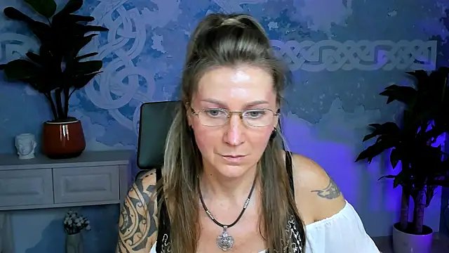 Snapshot of UmaSpace chatting on September 22, 1:57 pm UmaSpace online show from September 22, 1:57 pm