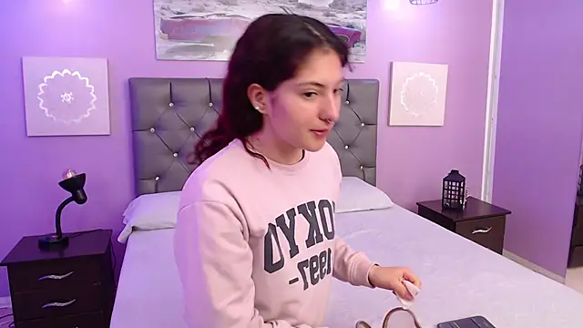 Snapshot of Sabriinaa_Foxx chatting on November 21, 3:11 pm Sabriinaa Foxx online show from November 21, 3:11 pm