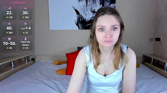 Linda Bryant-Eva online show from November 10, 1:15 am