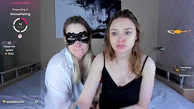 Linda Bryant-Eva online show from November 23, 2:44 am