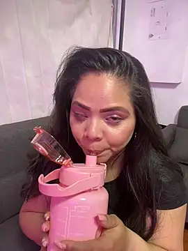 Snapshot of ROUSE_SINCLAIR chatting on October 4, 7:17 am ROUSE SINCLAIR online show from October 4, 7:17 am