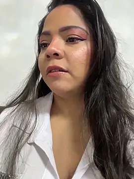 Snapshot of ROUSE_SINCLAIR chatting on November 29, 12:24 am ROUSE SINCLAIR online show from November 29, 12:24 am