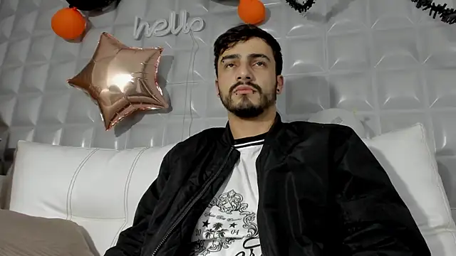 Jack Daniel   online show from November 3, 1:01 pm