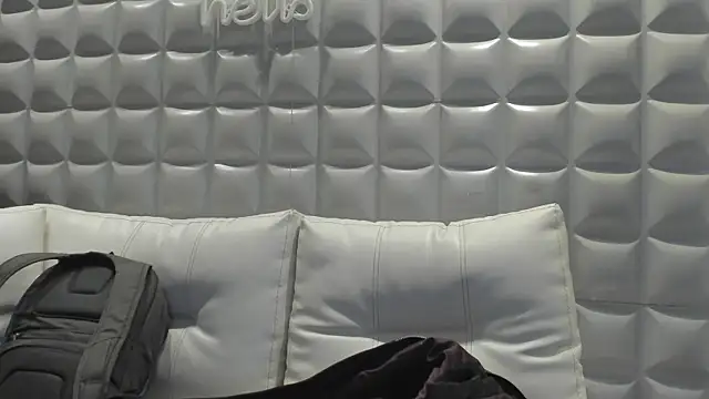 Jack Daniel   online show from November 23, 1:16 am