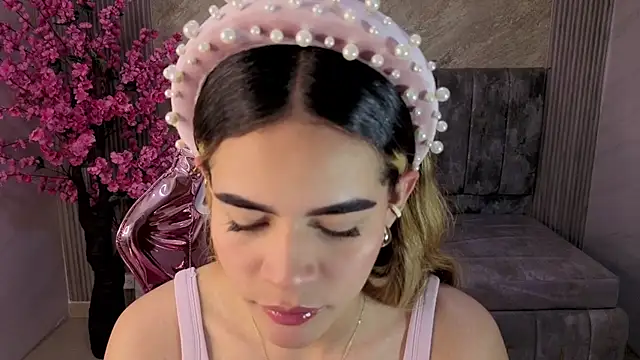 lilith4 s online show from October 21, 3:07 am