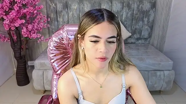 lilith4 s online show from November 20, 8:19 pm