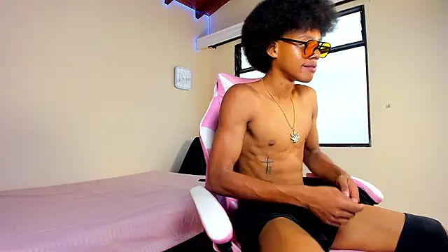 Snapshot of jordan_mm420 chatting on September 25, 8:01 pm jordan mm420 online show from September 25, 8:01 pm