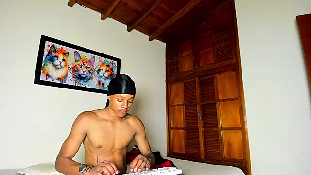 Snapshot of jordan_mm420 chatting on November 22, 8:57 am jordan mm420 online show from November 22, 8:57 am