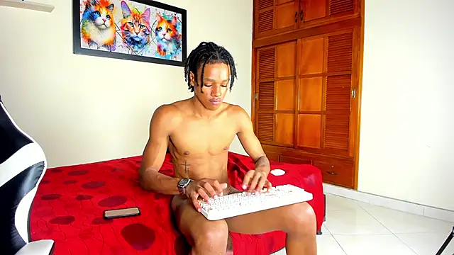 Snapshot of jordan_mm420 chatting on December 13, 11:54 pm jordan mm420 online show from December 13, 11:54 pm