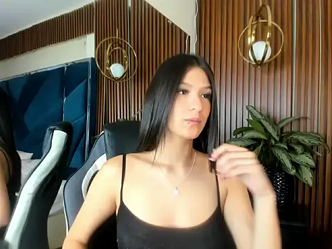 AggathaSanders  online show from September 19, 12:28 pm