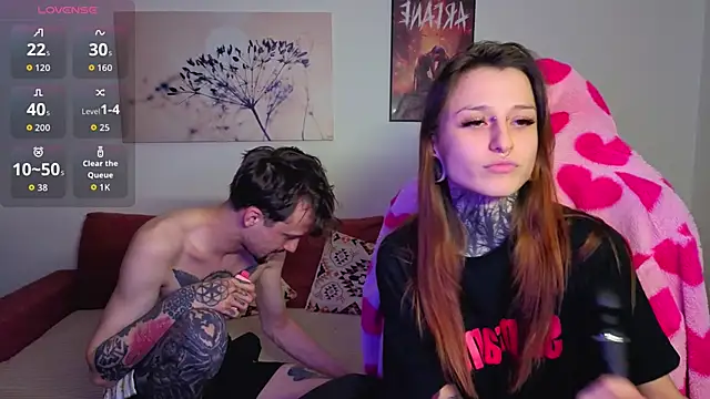 Snapshot of LilithPoison chatting on September 14, 3:49 am LilithPoison online show from September 14, 3:49 am