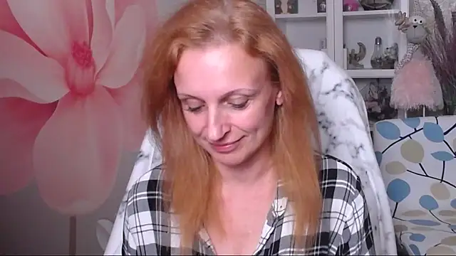 Snapshot of Venus_love1 chatting on September 25, 5:16 pm Venus love1 online show from September 25, 5:16 pm