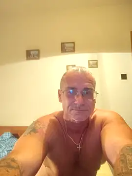 chcem1975 online show from September 20, 8:54 pm