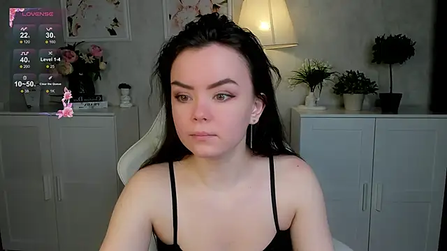 Gentle Ariel online show from October 27, 1:31 am