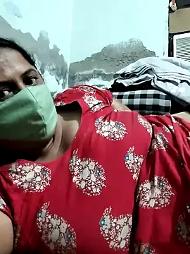 Snapshot of Mmm143 chatting on October 10, 12:20 am Mmm143 online show from October 10, 12:20 am