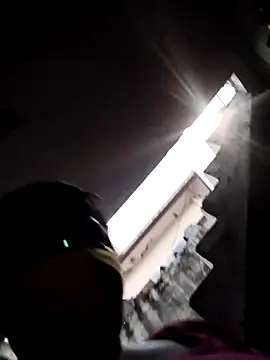 Snapshot of Mmm143 chatting on October 31, 1:06 am Mmm143 online show from October 31, 1:06 am