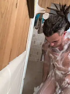 Snapshot of Clownboi17 chatting on September 23, 11:30 pm Clownboi17 online show from September 23, 11:30 pm