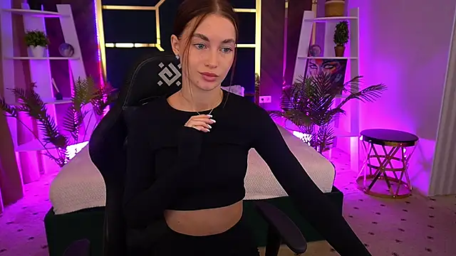 CherryyLulu online show from September 30, 7:13 am