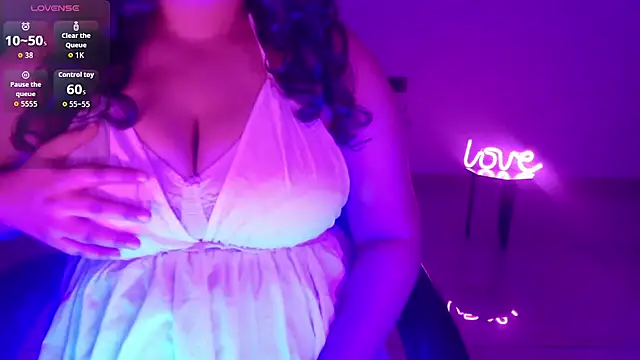 Snapshot of _Ameera_ chatting on November 16, 3:50 pm Ameera online show from November 16, 3:50 pm