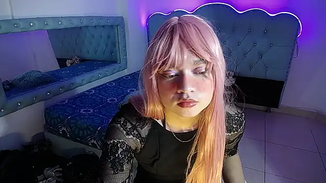 Cordelia Perlman online show from September 19, 12:39 pm