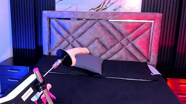 Daniwhatson online show from September 28, 3:45 am