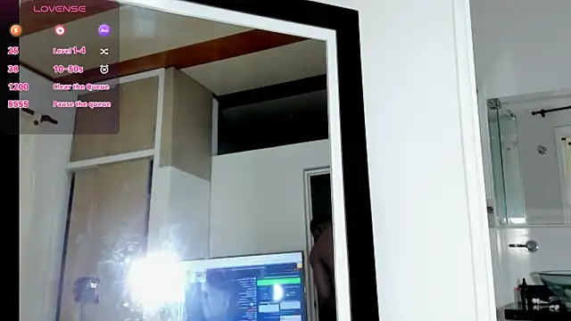 Snapshot of ArexBlakk chatting on November 14, 8:51 pm ArexBlakk online show from November 14, 8:51 pm