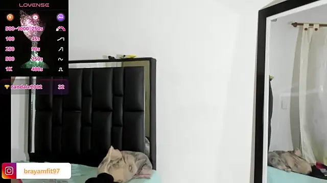 Snapshot of ArexBlakk chatting on December 14, 3:06 pm ArexBlakk online show from December 14, 3:06 pm