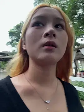 Snapshot of yuki_june chatting on November 9, 9:18 am yuki june online show from November 9, 9:18 am